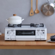 ガステーブルコンロ「GRAND CHEF PREMIUM（グランドシェフ プレミアム）」シリーズに業界初レンジフード連動機能を搭載 9月1日 新発売。